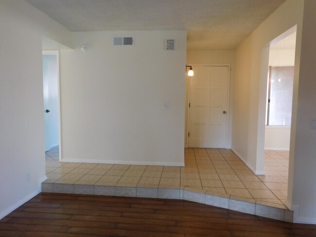 2297 Acacia Ave in Clovis, CA - Building Photo - Building Photo