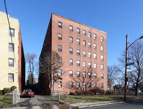 7 May St in Hartford, CT - Building Photo - Building Photo