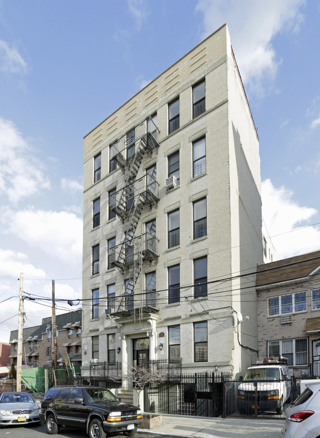 1412 Franklin Ave in Bronx, NY - Foto de edificio - Building Photo