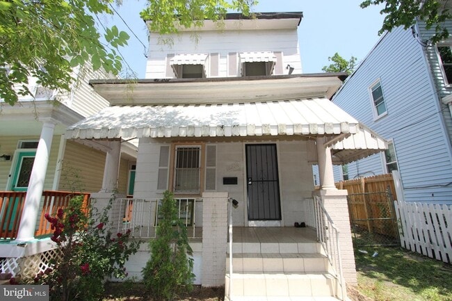 property at 1228 U St SE