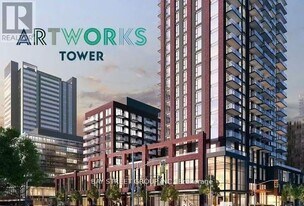 130 River St in Toronto, ON - Building Photo