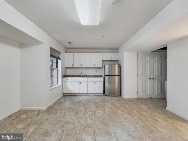 12200 Bare Bush Path in Columbia, MD - Building Photo - Building Photo