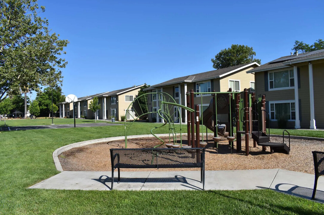 Mutual Housing on the Greenway in Sacramento, CA - Building Photo