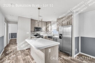 2120 S Burleson Blvd in Burleson, TX - Building Photo - Building Photo
