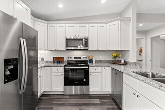 8 Malauka Loop Ln in Ocklawaha, FL - Building Photo - Building Photo