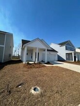 1016 Meadows Ln in Summerville, SC - Building Photo - Building Photo