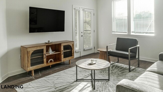 2110 Birkhall St in Raleigh, NC - Foto de edificio - Building Photo