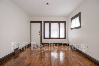 2936 E 128th St in Cleveland, OH - Building Photo - Building Photo