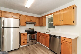 41 Valley Dr in Hiram, GA - Building Photo - Building Photo