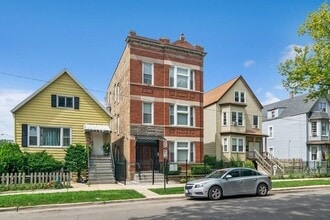 2836 N Drake Ave, Unit 1F in Chicago, IL - Building Photo - Building Photo