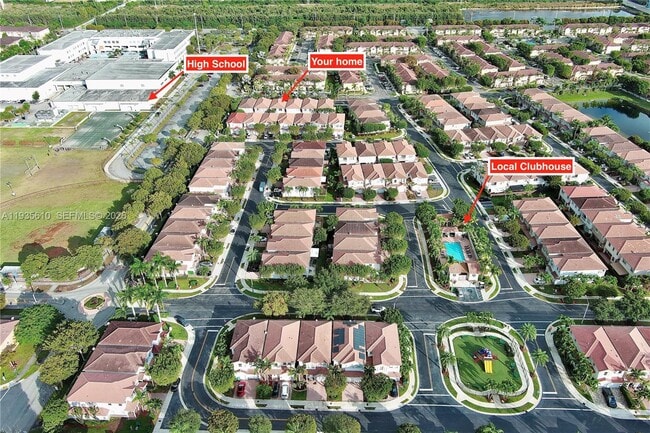 8562 NW 108th Ave in Doral, FL - Building Photo - Building Photo