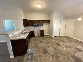 219 Grace Ct in Manchester, TN - Building Photo - Building Photo