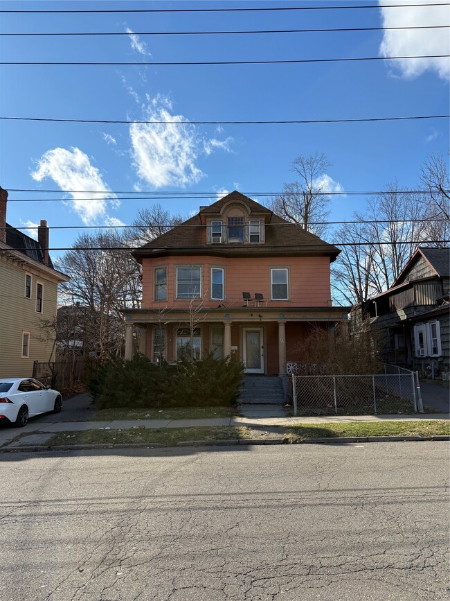 property at 121 Oak St