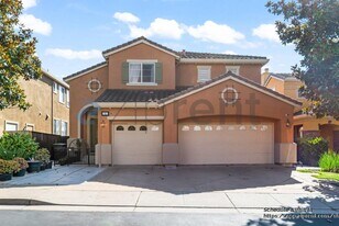 51 Viola St in South San Francisco, CA - Building Photo