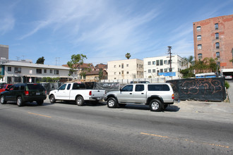 848 Irolo St in Los Angeles, CA - Building Photo - Building Photo