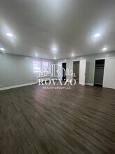 585 Elizabeth Ave in Newark, NJ - Foto de edificio - Building Photo