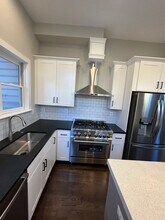 2409 Fait Ave in Baltimore, MD - Foto de edificio - Building Photo