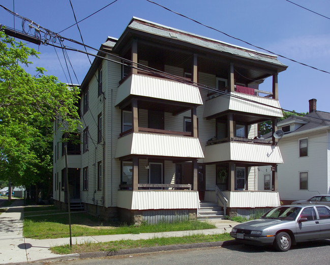 22 Franklin St in Chicopee, MA - Building Photo - Building Photo