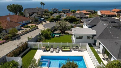 31222 Floweridge Dr in Rancho Palos Verdes, CA - Building Photo - Building Photo