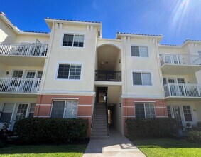 9873 Baywinds Blvd in West Palm Beach, FL - Building Photo - Building Photo