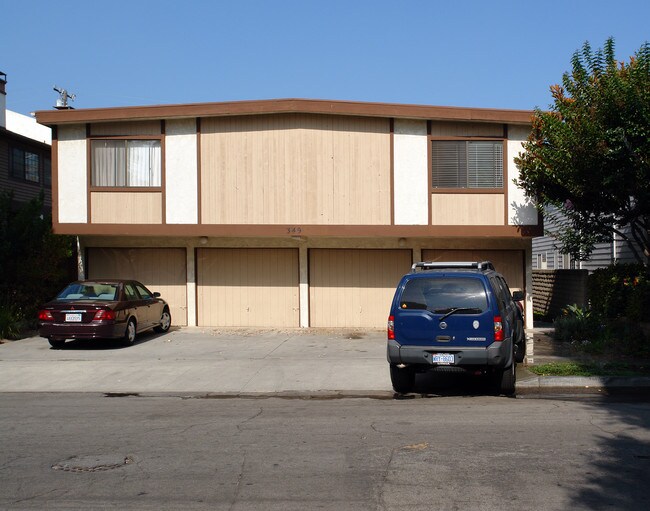 349 Virginia St in El Segundo, CA - Building Photo - Building Photo