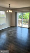 829 Admiral's Quay Dr in Mechanicsburg, PA - Building Photo - Building Photo