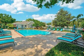 13001 Mulberry Park Dr in Orlando, FL - Building Photo - Building Photo