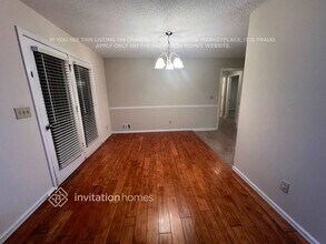 2440 Sherrie Ln SW in Conyers, GA - Foto de edificio - Building Photo