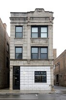 2216 W Taylor St in Chicago, IL - Building Photo