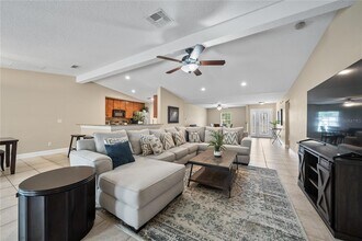 11 Riviera Estates Ct in Palm Coast, FL - Building Photo - Building Photo
