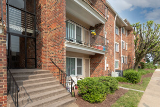 Spanish Village Apartments in District Heights, MD - Building Photo - Building Photo