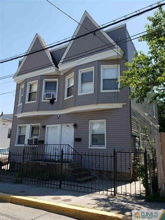 354 Paterson Plank Rd in Jersey City, NJ - Building Photo - Building Photo