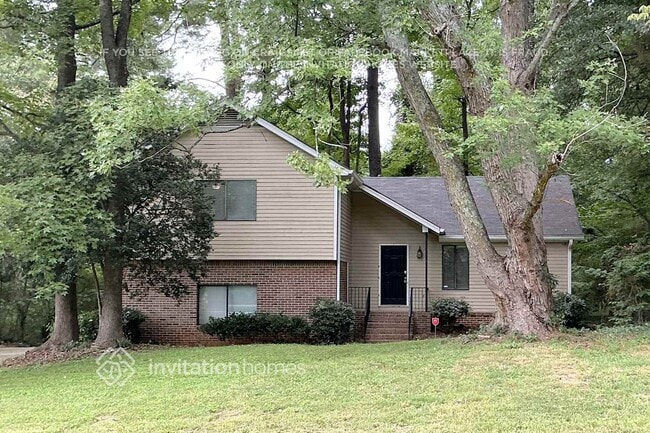 property at 4223 King James Ct