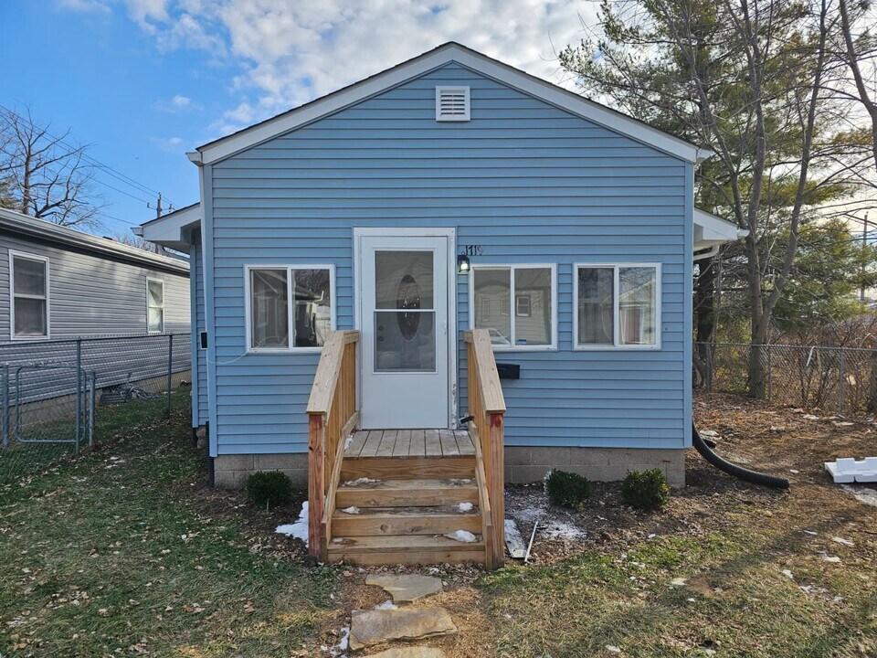 1719 Dawson St in Indianapolis, IN - Foto de edificio