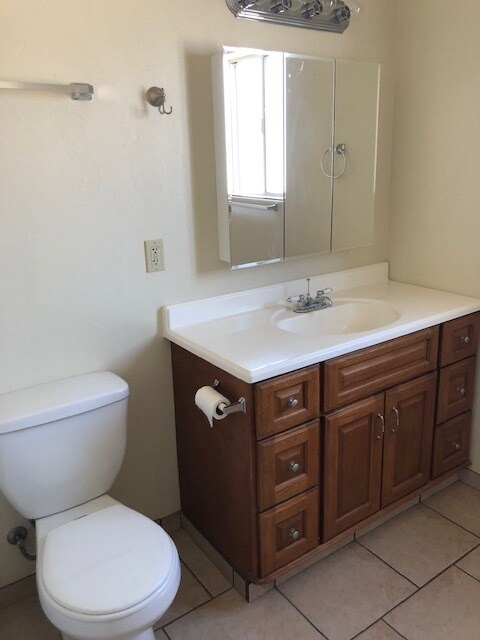 242 S Biddle Ave in Willcox, AZ - Building Photo - Building Photo