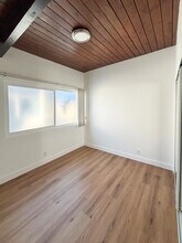 116 N Helberta Ave in Redondo Beach, CA - Building Photo - Building Photo