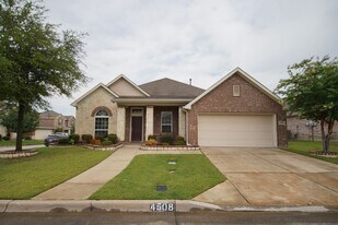4508 Fox Rio Trail in Arlington, TX - Building Photo
