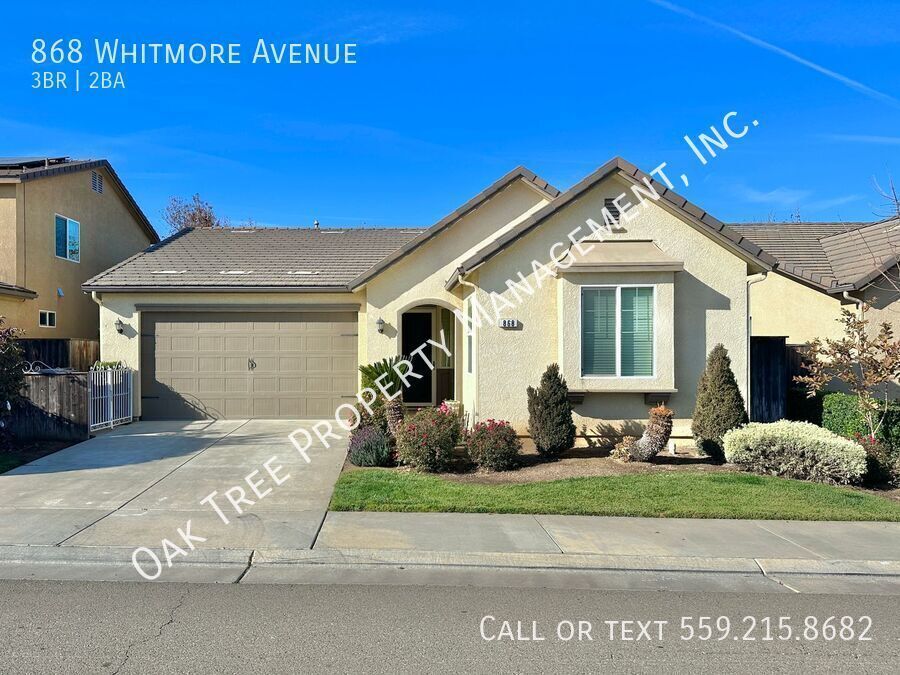 868 Whitmore Ave in Clovis, CA - Building Photo