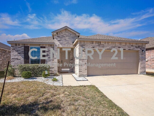 8213 Wildwest Dr