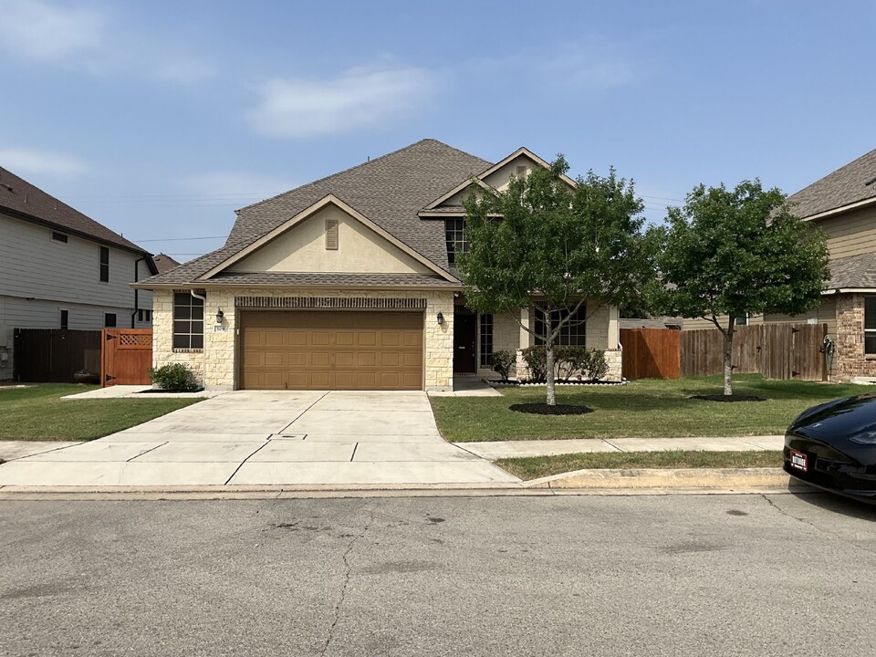 509 Saddle Hl in Cibolo, TX - Building Photo