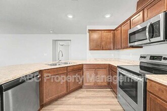 4404 SW Sackett Ave in Bentonville, AR - Building Photo - Building Photo