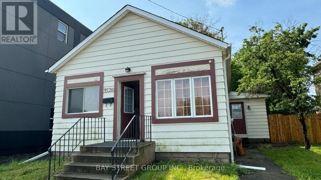 property at 4738 Huron St