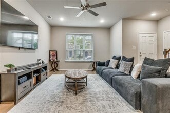 3013 Willow Wood Ct in Crandall, TX - Building Photo - Building Photo