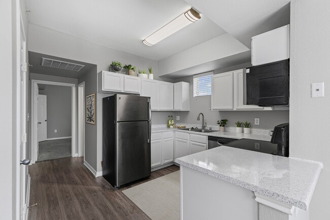 Settler's Gate in Allen, TX - Building Photo - Building Photo