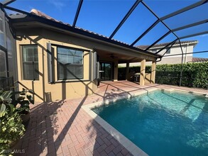 3087 Hudson Ter in Naples, FL - Building Photo - Building Photo