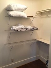 10 Boardman St, Unit 1 in Calais, ME - Foto de edificio - Building Photo