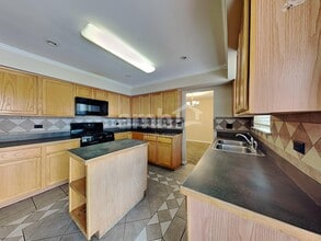 1906 Landings Ct in Joliet, IL - Foto de edificio - Building Photo