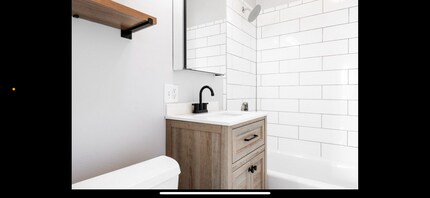 1810 Dorchester Ave, Unit 8 in Boston, MA - Foto de edificio - Building Photo