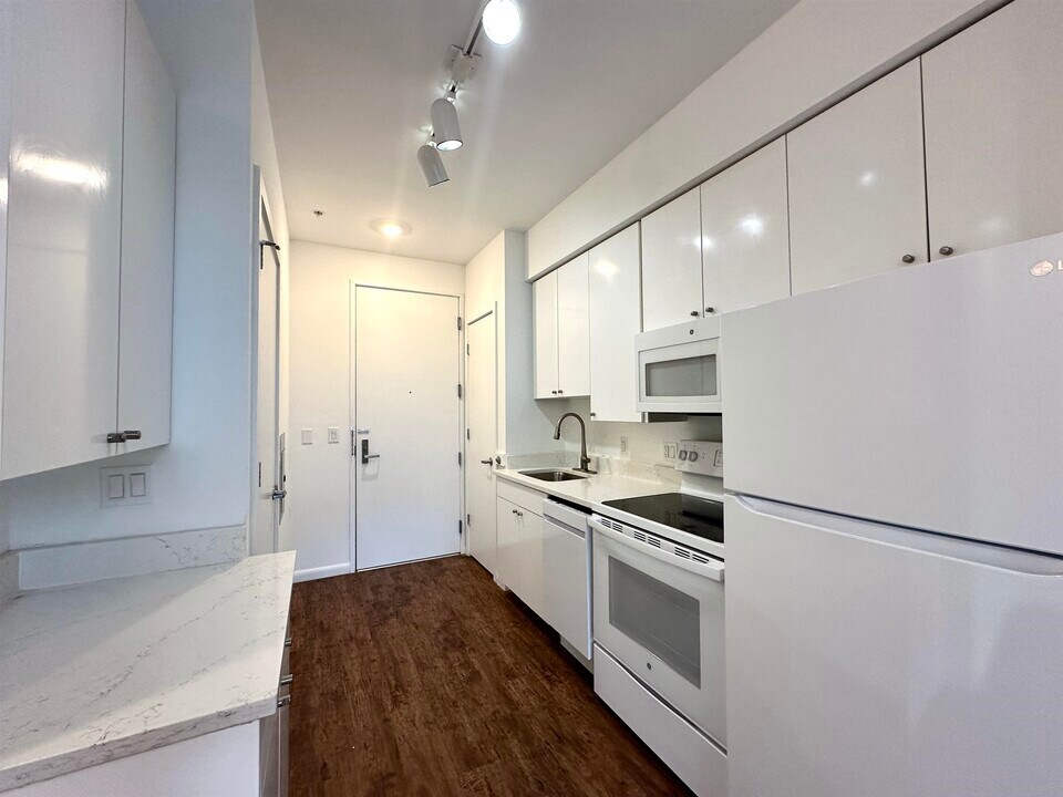 253 Academy St in Jersey City, NJ - Building Photo
