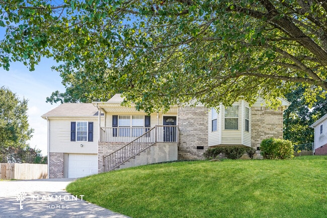 property at 122 Cimmaron Dr